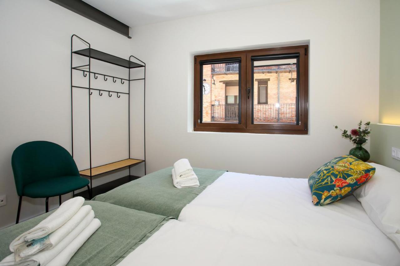 -La Olmeda- La Casona Del Zoilo Apartment El Burgo De Osma Bagian luar foto